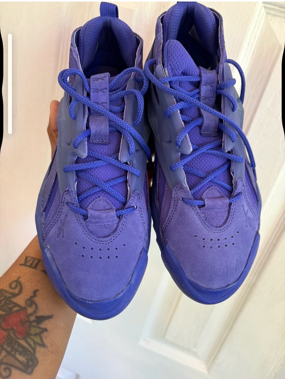 Women Cardi B Reebok. - Picture 2 of 3